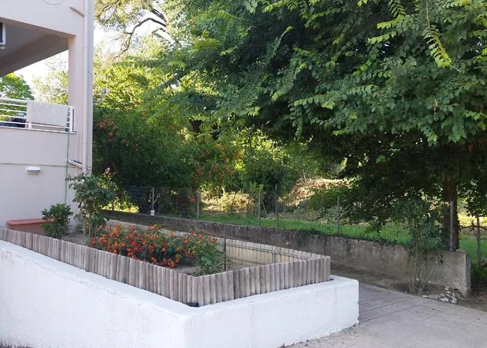 Agapi's Corfu Alepou